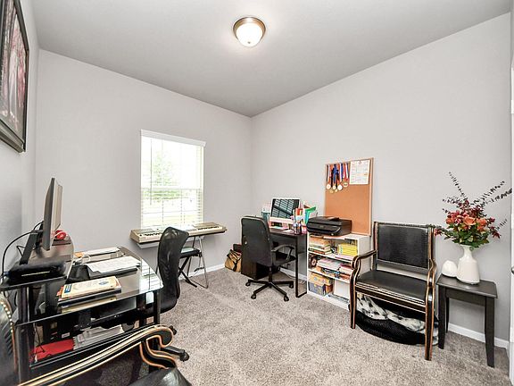 4th image of 10510 Bear Point Ct