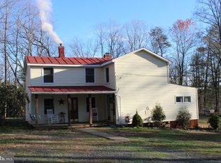 47 Desert Rd, Reva, VA 22735