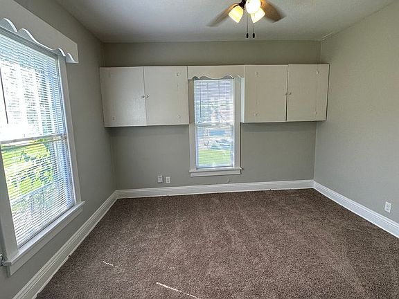 5th image of 1517 Virginia St APT 4