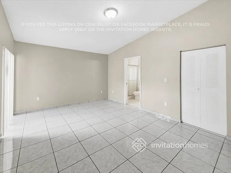 14936 SW 39th St — Photo 13