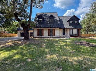 649 Olde Towne Ln, Alabaster, AL 35007
