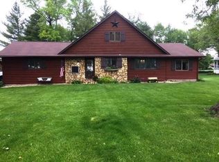 2986 267th St, De Witt, IA 52742
