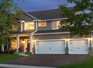 2607 Clover Field Cir, Chaska, MN 55318