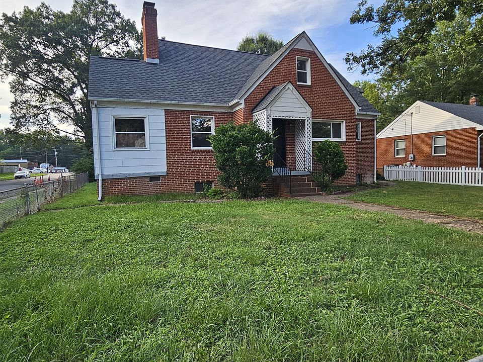 1st image of 3618 Chapel Dr