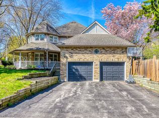 427 Cairncroft Rd, Oakville, ON L6J 4N1