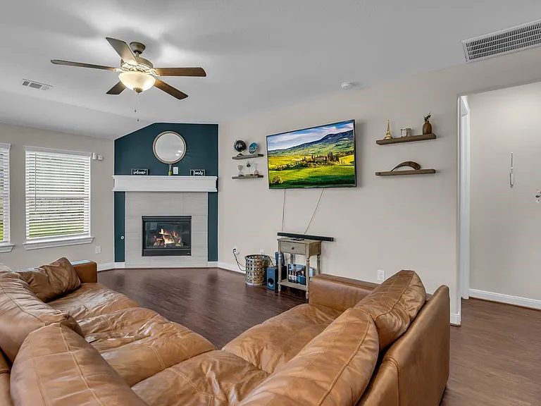 1917 Canyon Live Oak St — Photo 14