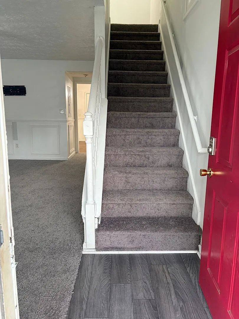 Charming 2br House In Fayetteville " New Carpet" — Photo 2