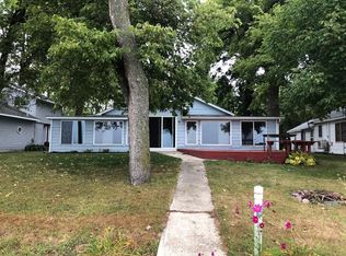 24601 McClelland Dr, Spirit Lake, IA 51360