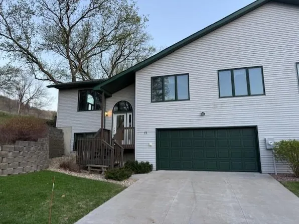 73 Rivers Ln, Winona, MN 55987