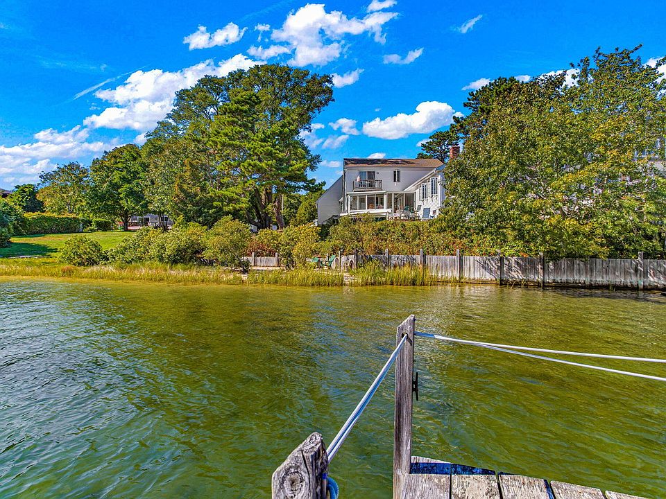156 Seapit Rd, Waquoit, MA 02536 Zillow
