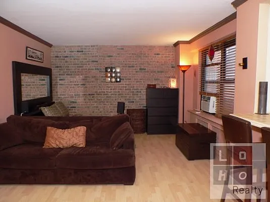 Sold by LoHo Realty | media 12