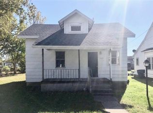 2609 W 8th St, Muncie, IN 47302