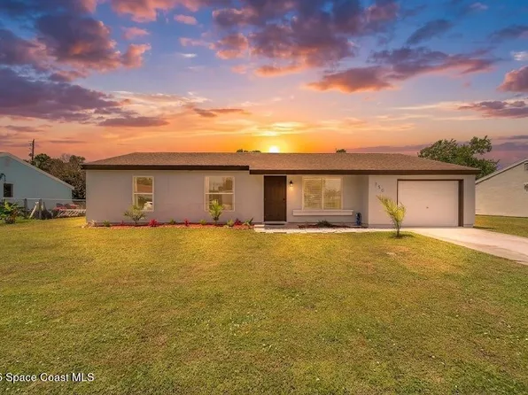 730 Azure Ave NE, Palm Bay, FL 32905