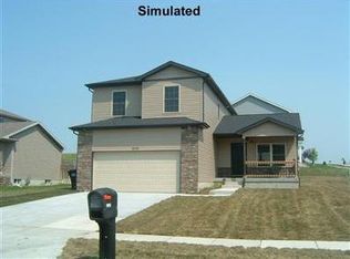 201 W 9th St, Hickman, NE 68372