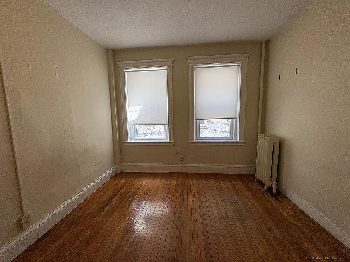 Building Photo - 95 Gordon St #5