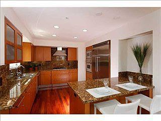 3rd image of 141 Orange Ave Unit 305
