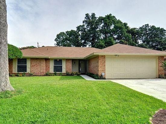 1st image of 3809 Linden Dr