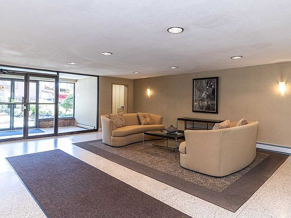 3rd image of 90 S Park Ave APT B12