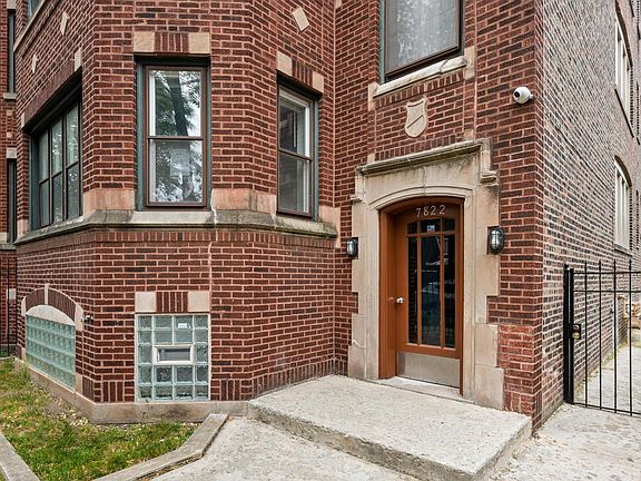 2nd image of 7822 S Colfax Ave APT 3