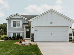 1224 Kenny Brook Ln, Howell, MI