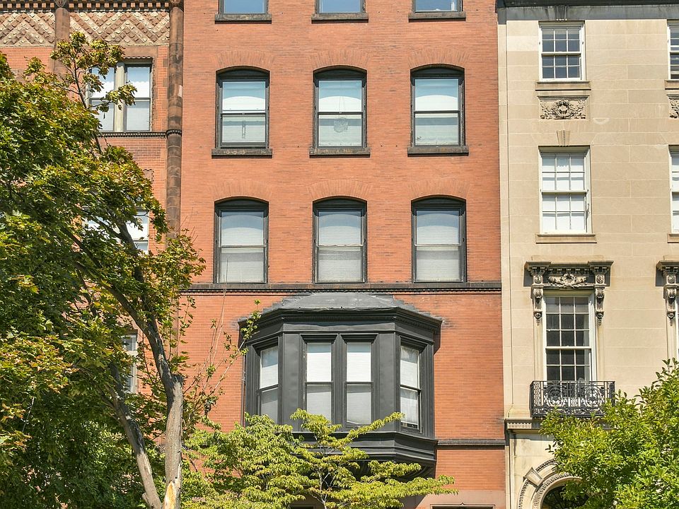 1st image of 164 Beacon St APT Bb
