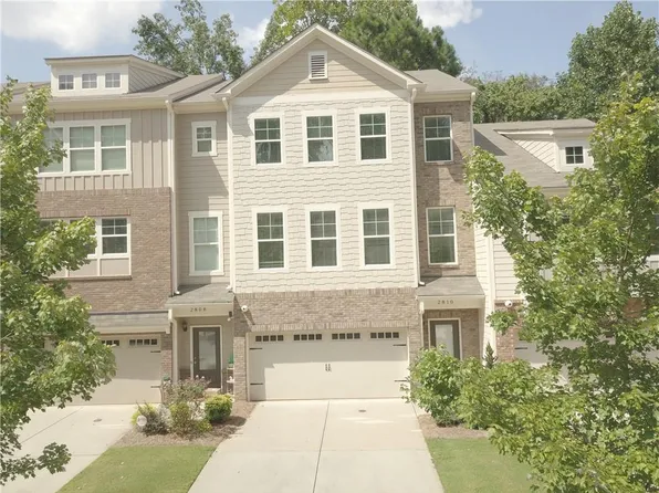 2810 White Oak Ln, Decatur, GA 30032