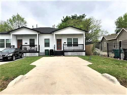 4818 Paula St Photo 1