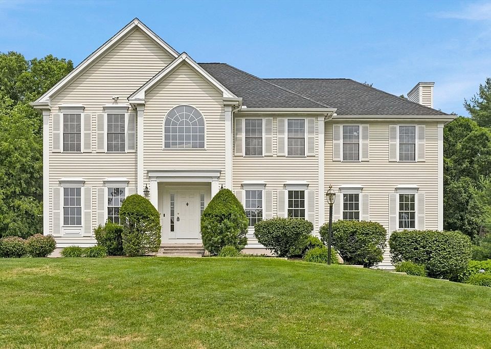 1st image of 247 Webster Woods Ln