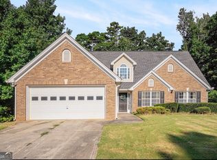 830 Dunagan Forest Dr, Lawrenceville, GA 30045