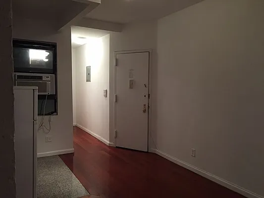 Rented by Sky Management | media 49