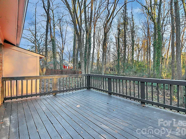 4743 Old Woods Rd — Photo 24