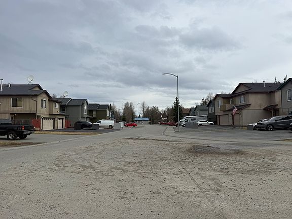 5th image of 11600 Birch Trail Cir #A