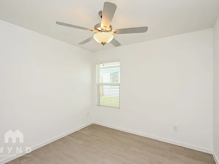 30 West Luxury Rental Homes — Photo 46