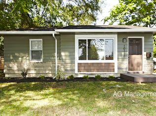 10150 Albany Ave, Oak Park, MI 48237
