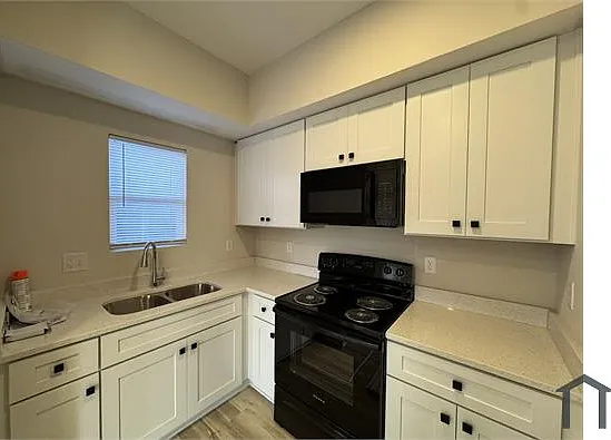 2 bed, 900 sqft, $1,470 — Photo 4