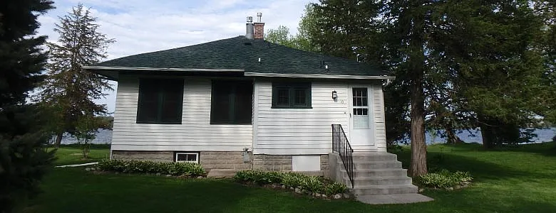 Medicine Lake Cottages — Photo 4