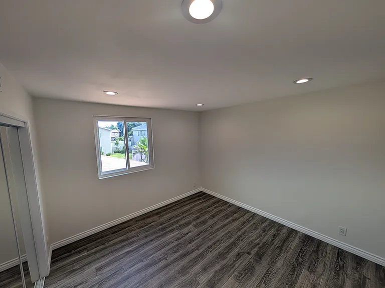 6307 Chimineas Ave — Photo 18