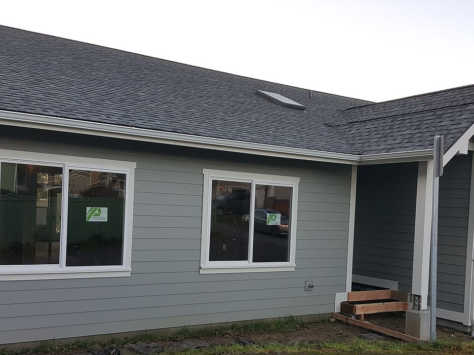 2nd image of 1387 NE Odessa Way