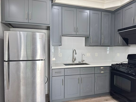 4th image of 1818 Miralinda Dr