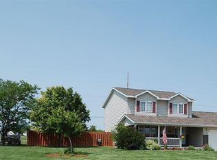 320 W 19th St, Cozad, NE 69130