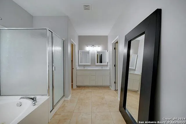 2605 Patron Vlg — Photo 23