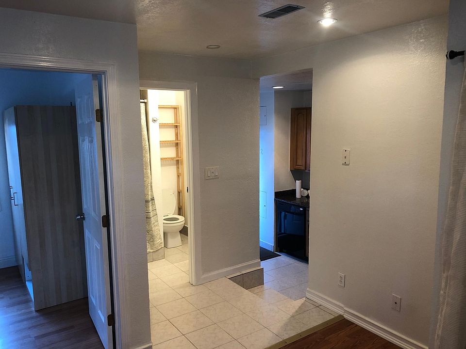 1st image of 6073 Cotton Ct #1