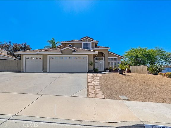 4th image of 40678 Alondra Dr