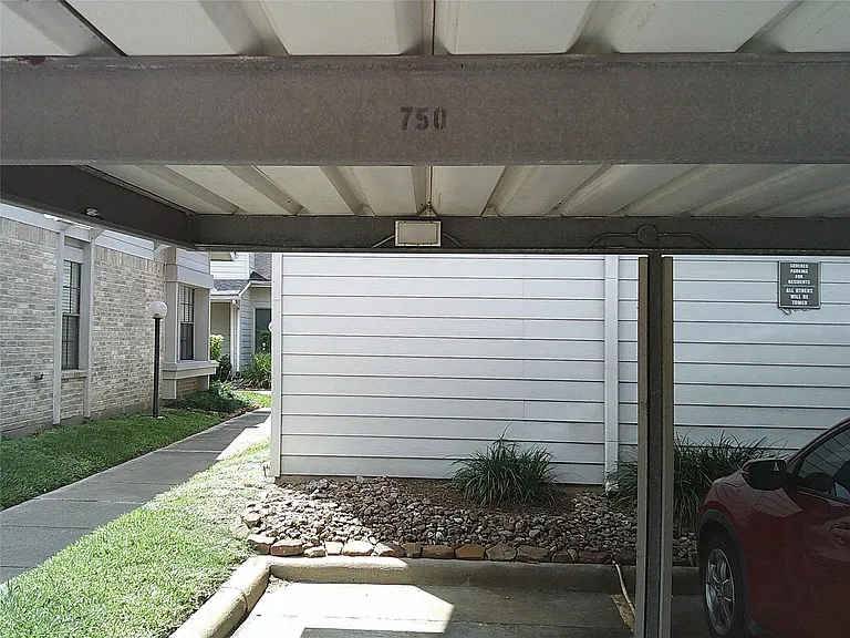 13427 Garden Grv #ST750 — Photo 8