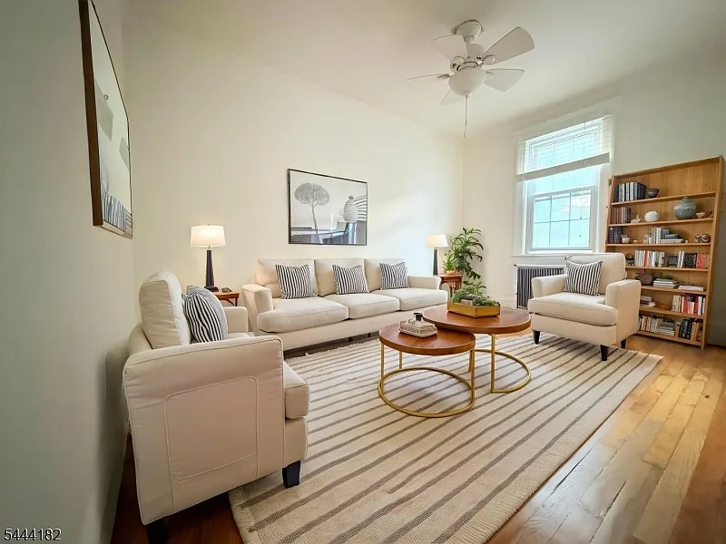 251 N 7th Ave