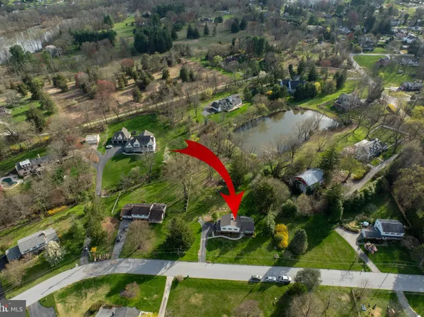 830 E Philip Dr, Phoenixville, PA 19460