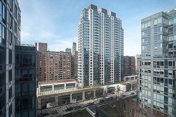 1st image of 382 Central Park W APT 14R