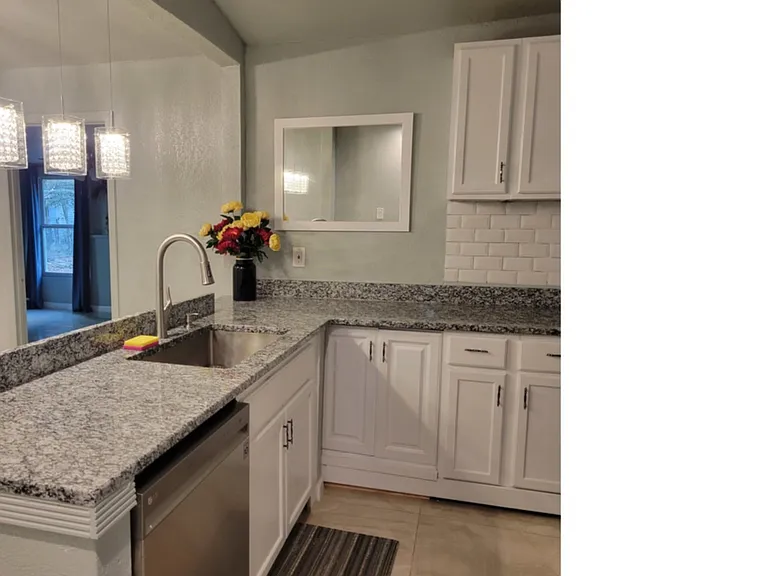 8625 Stockdale Ave — Photo 5