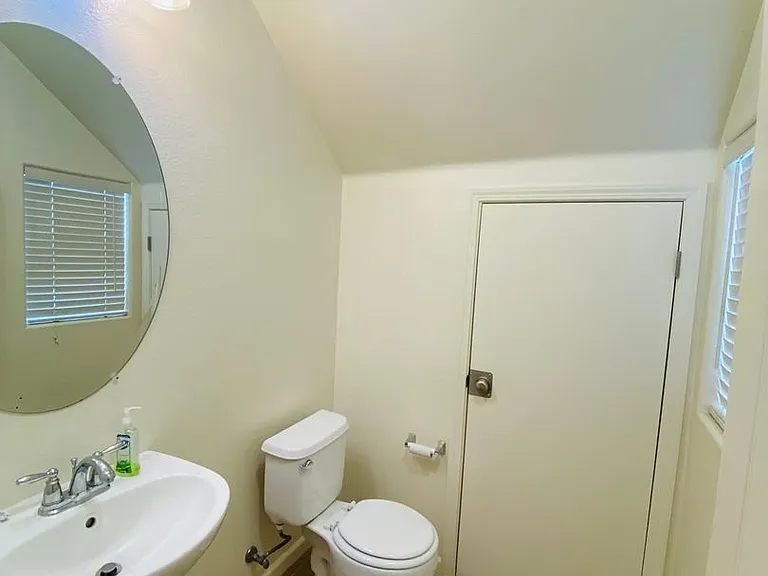 620 Candela Cir — Photo 10