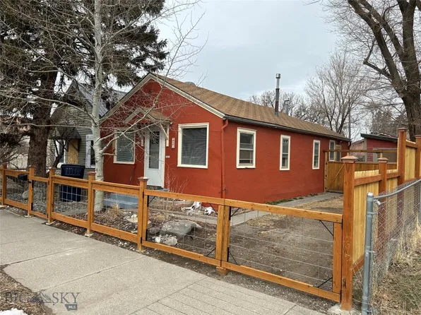 327 S East St, Livingston, MT 59047